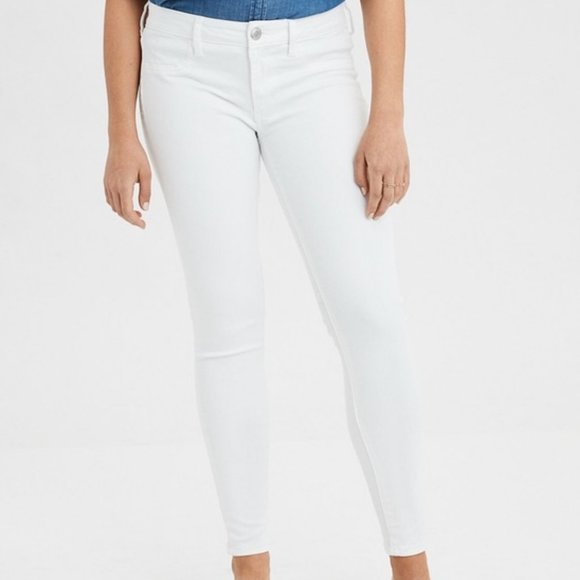 AEO STRETCH LOW RISE WHITE JEGGINGS